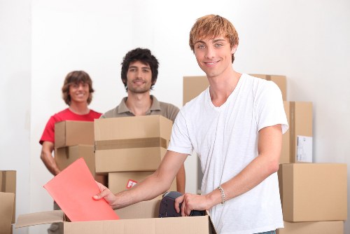 Local van service handling box and furniture transport in London